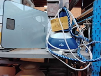 Lot 306 - digitale weegschaal tefal en stoomstrijkijzer philips - afbeelding 1 van  2