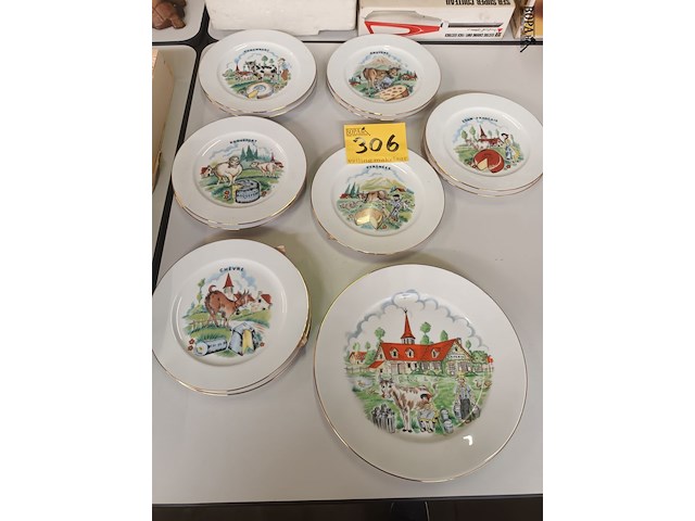 Lot 306 - kaasborden limoges france. 12 stuks - afbeelding 1 van  6