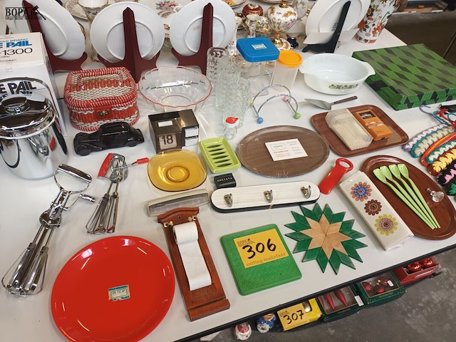 Lot 306 - retro huisraad. 47 stuks - afbeelding 1 van  8