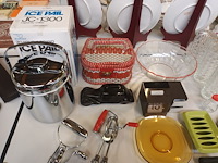 Lot 306 - retro huisraad. 47 stuks - afbeelding 2 van  8