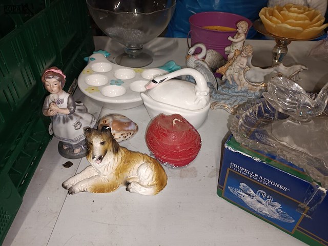 Lot 307 - decoratie. 26 stuks - afbeelding 3 van  5