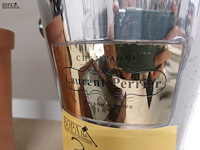Lot 307 - wijnkoeler, champagneemmer en flessen opener set - afbeelding 2 van  3