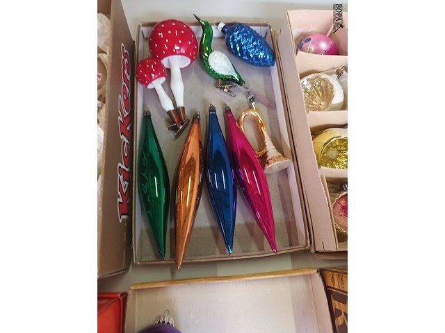 Lot 308 - antieke kerstballen. 48 stuks - afbeelding 3 van  6