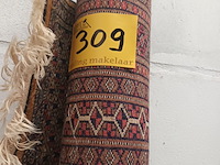 Lot 309 - handgeknoopt perzisch tapijt - afbeelding 5 van  5