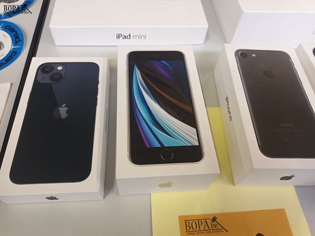 Lot 309 - lege dozen apple. 6 stuks - afbeelding 2 van  4