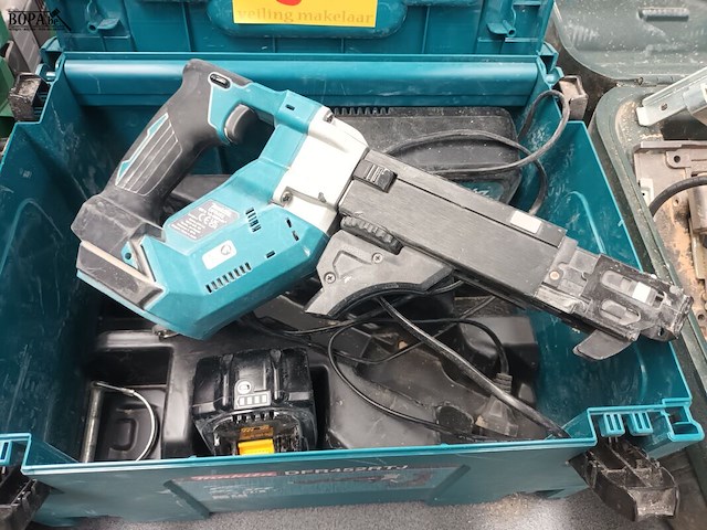 Lot 31 - accu bandschroefmachine makita - afbeelding 3 van  5