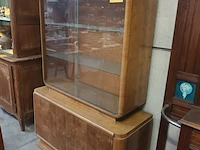 Lot 31 - art deco kast
