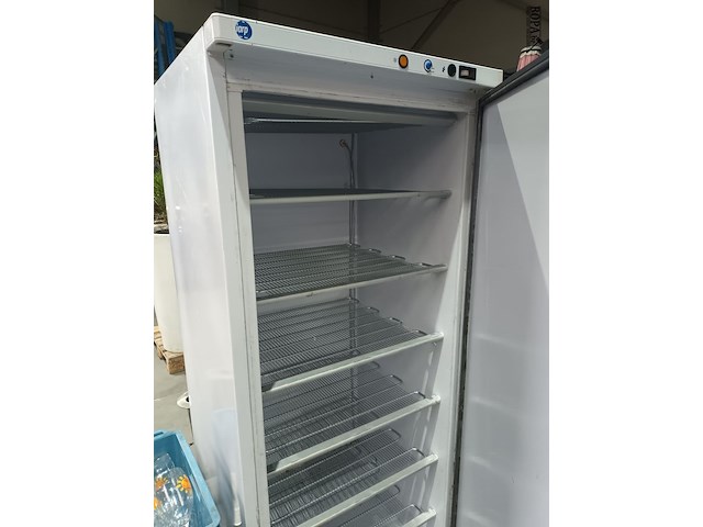 Lot 31 - diepvrieskast iarp - afbeelding 2 van  5