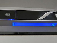 Lot 31 - dvd speler seg - afbeelding 2 van  2