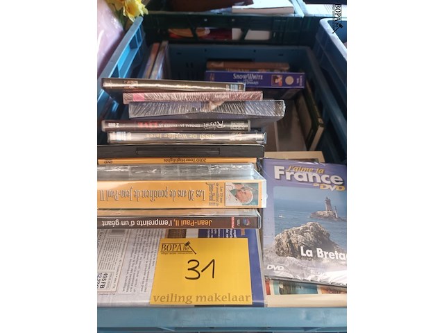 Lot 31 - dvd’s, video’s en boeken - afbeelding 1 van  4