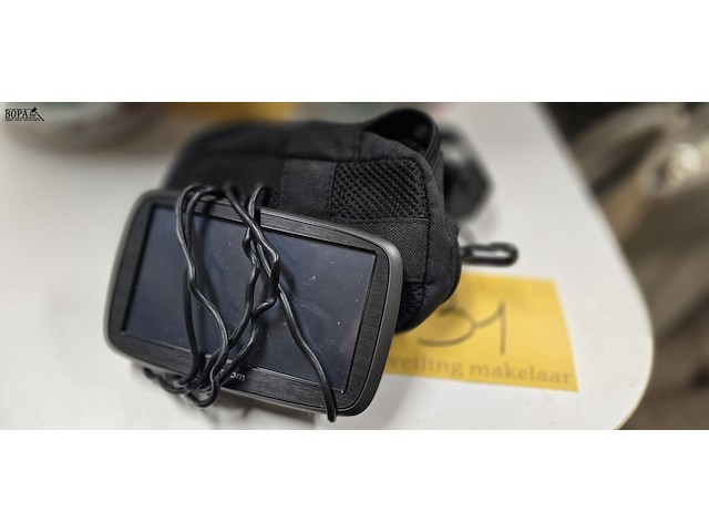 Lot 31 - gps tomtom - afbeelding 1 van  1