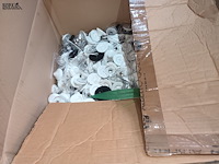 Lot 31 - kledij beveiliging - afbeelding 2 van  6