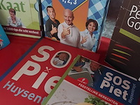 Lot 31 - kookboeken, piet, jeroen, jamie en peter ong. 8 stuks - afbeelding 4 van  5