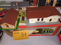 Lot 31 - lima galleria tunnel en huisjes - afbeelding 1 van  4