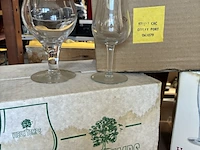 Lot 31 - lot bierglazen en portoglazen - afbeelding 2 van  8