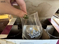 Lot 31 - lot bierglazen en portoglazen - afbeelding 7 van  8