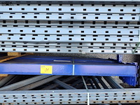 Lot 31 - palletstelling met 6 staanders - afbeelding 3 van  4
