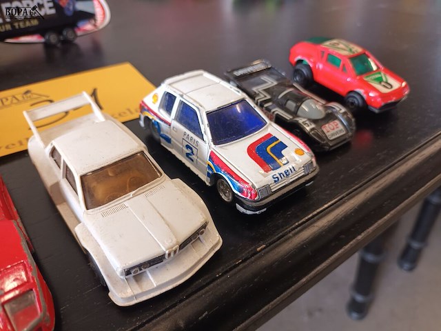 Lot 31 - rally wagens op schaal. 8 stuks - afbeelding 5 van  6