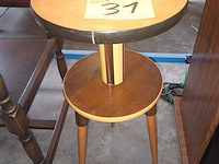 Lot 31 - retro plantenstaander - afbeelding 1 van  3