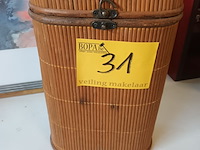 Lot 31 - rotan flessenkoffer - afbeelding 1 van  5