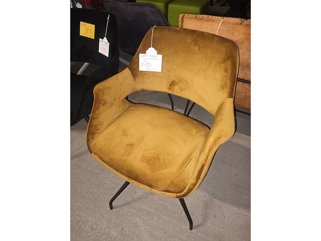 Lot 31 - roterende armstoel kent. 2 stuks - afbeelding 2 van  5