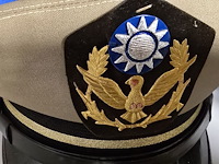 Lot 31 - taiwan 1 kepie - afbeelding 2 van  2