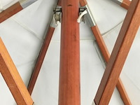 Lot 31 - terrasparasol - afbeelding 2 van  3