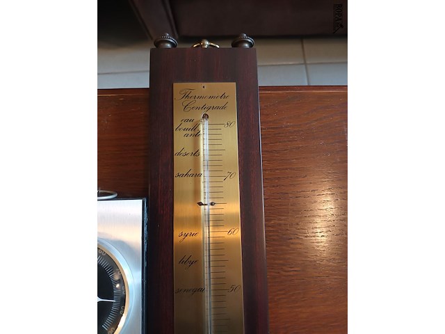 Lot 31 - thermometer en barometers - afbeelding 2 van  4