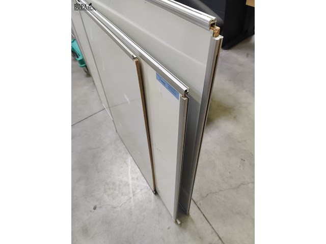 Lot 31 - white boards - 3 stuks - afbeelding 2 van  2