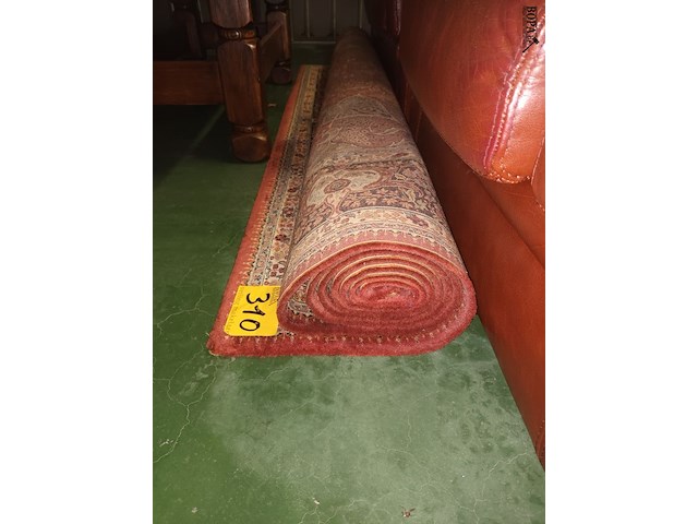 Lot 310 - tapijt - afbeelding 1 van  3