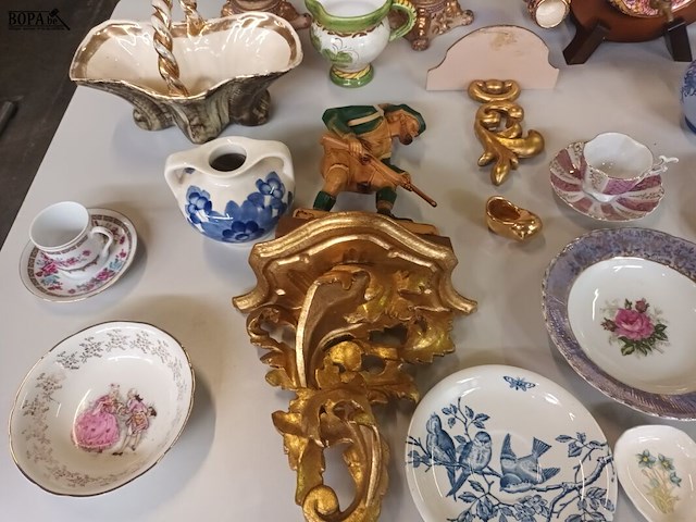 Lot 311 - decoratie. 47 stuks - afbeelding 3 van  9