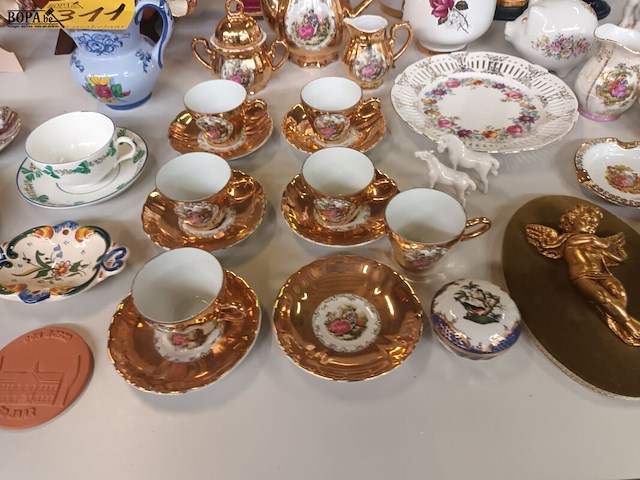 Lot 311 - decoratie. 47 stuks - afbeelding 6 van  9