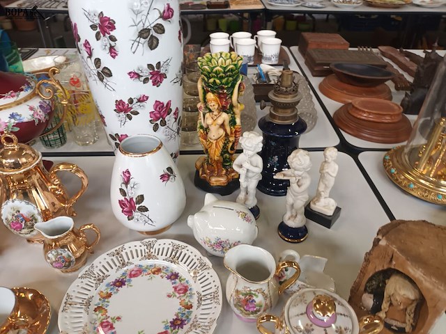 Lot 311 - decoratie. 47 stuks - afbeelding 8 van  9