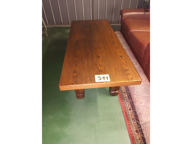 Lot 311 - eiken salontafel - afbeelding 1 van  3