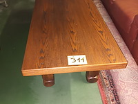 Lot 311 - eiken salontafel - afbeelding 1 van  3