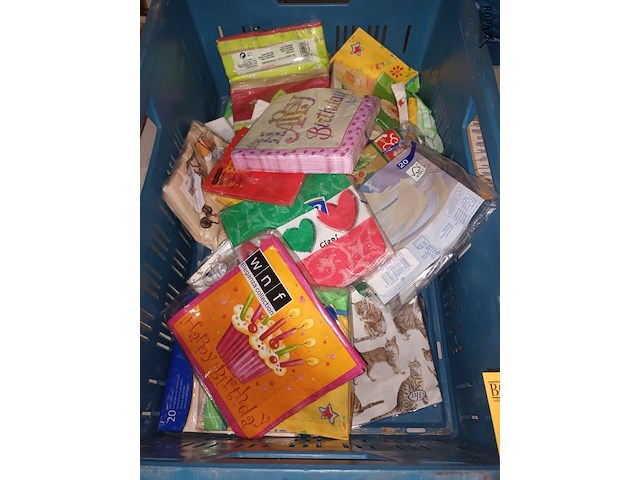 Lot 312 - pakjes servetten. 29 stuks - afbeelding 3 van  3