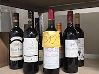Lot 312 - rode wijnen , jaren 2011 tot 2018, 7 flessen - afbeelding 1 van  8