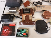 Lot 313 - fototoestellen en filmcamera’s. 10 stuks - afbeelding 3 van  9