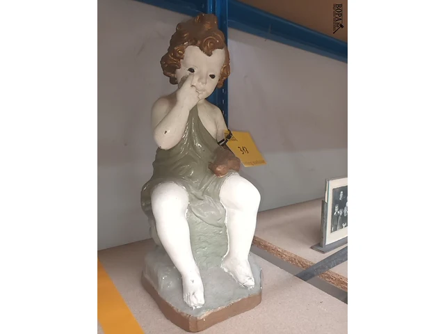 Lot 313 - gipsen beeld - afbeelding 2 van  4