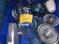 Lot 314 - glazen en glaswerk - afbeelding 1 van  3