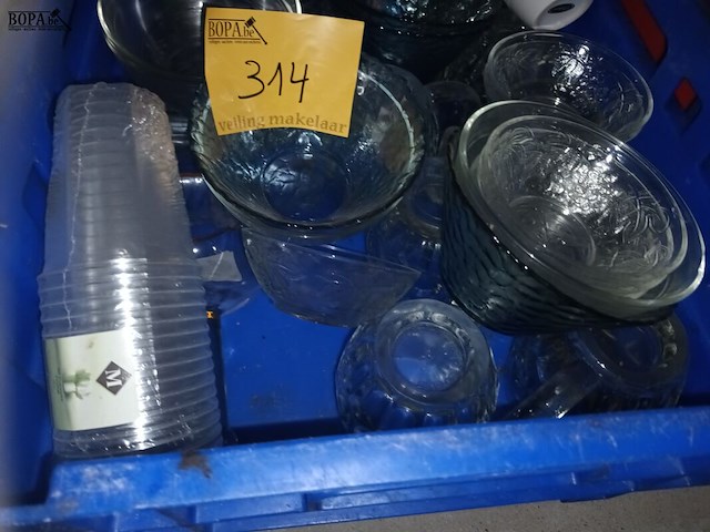 Lot 314 - glazen en glaswerk - afbeelding 3 van  3