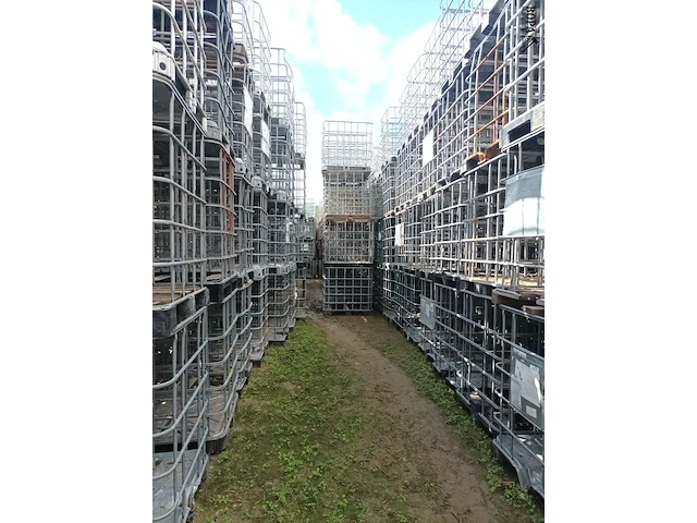 Lot 314 - ibc kooien. 10 stuks - afbeelding 4 van  4