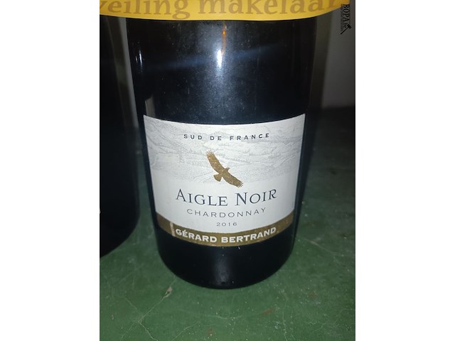Lot 314 - wijn aigle noir chardonnay. 2 stuks - afbeelding 2 van  3