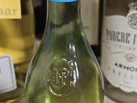 Lot 314 - witte wijnen 7 flessen - afbeelding 2 van  7