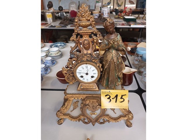 Lot 315 - antieke klok - afbeelding 1 van  5