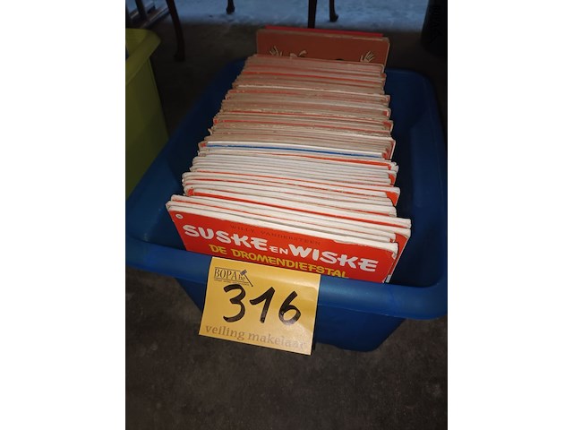 Lot 316 - strips suske en wiske. 85 stuks - afbeelding 1 van  3