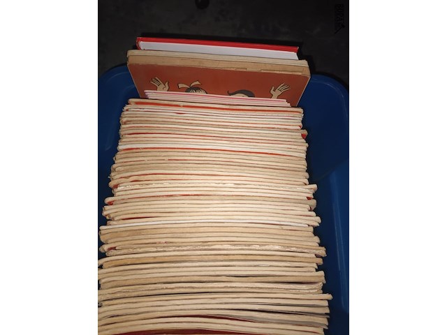 Lot 316 - strips suske en wiske. 85 stuks - afbeelding 2 van  3