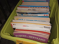 Lot 317 - diverse strips. 60 stuks - afbeelding 1 van  3