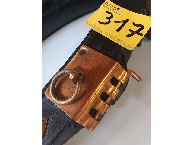 Lot 317 - paardengareel - afbeelding 4 van  4