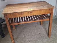 Lot 318 - keukentafel - afbeelding 2 van  2